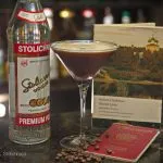 Bottiglia di alcol e vino