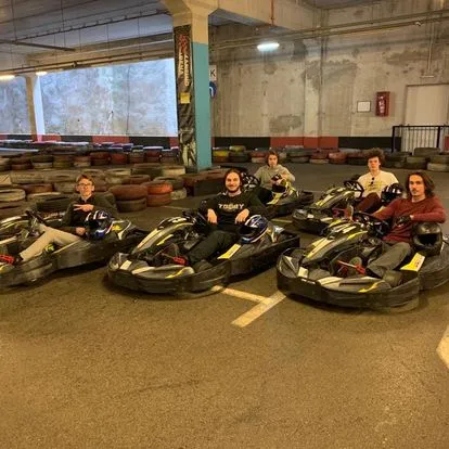 Group racing in sports car