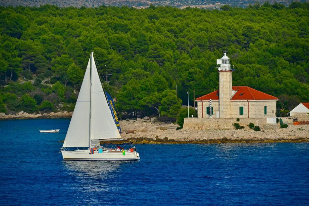 Sailing adventure split