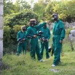 Teamwork split paintball